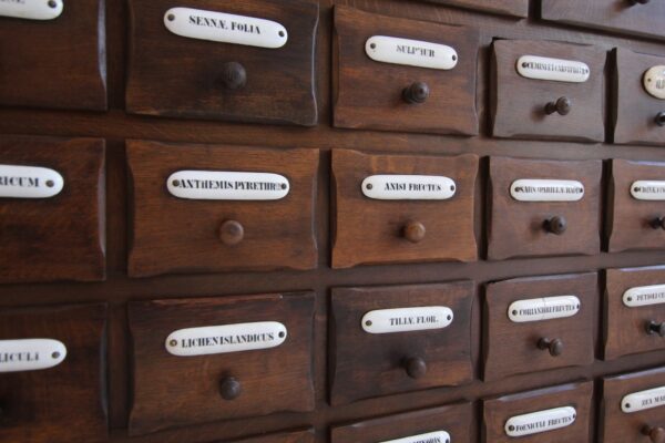 Vintage Apothekerkommode, um 1920 – Bild 26
