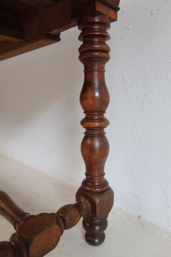 Louis Philippe Schneidertisch in Nussbaum – Bild 13