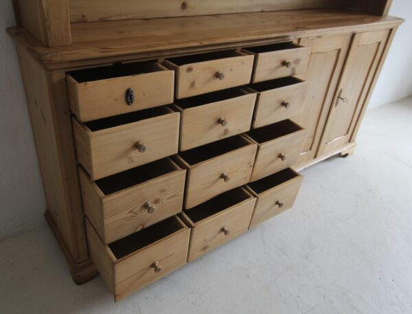 Weichholz Ladenschrank – Bild 33