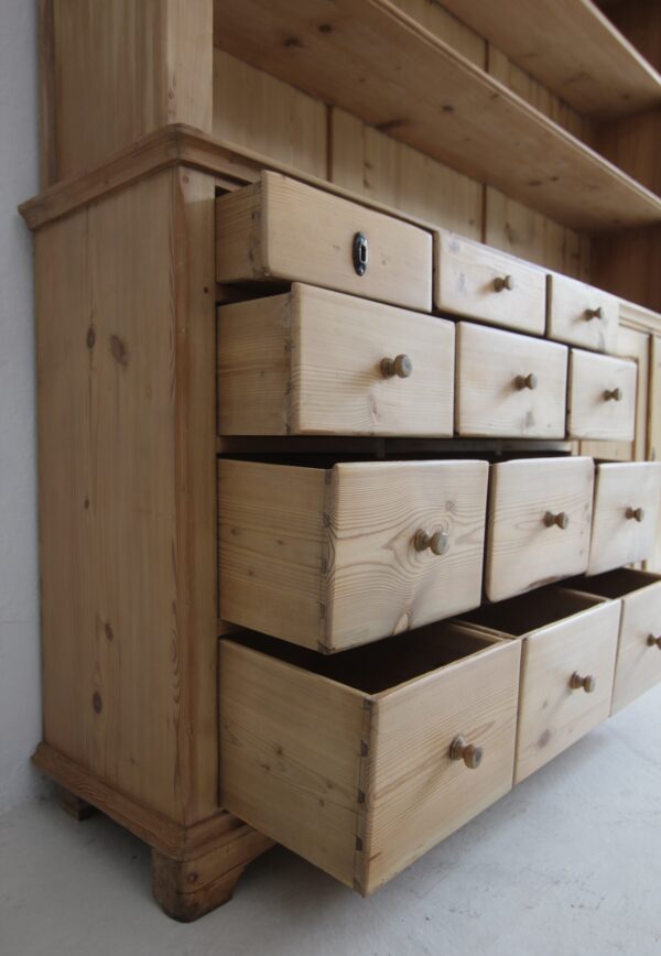 Weichholz Ladenschrank – Bild 34
