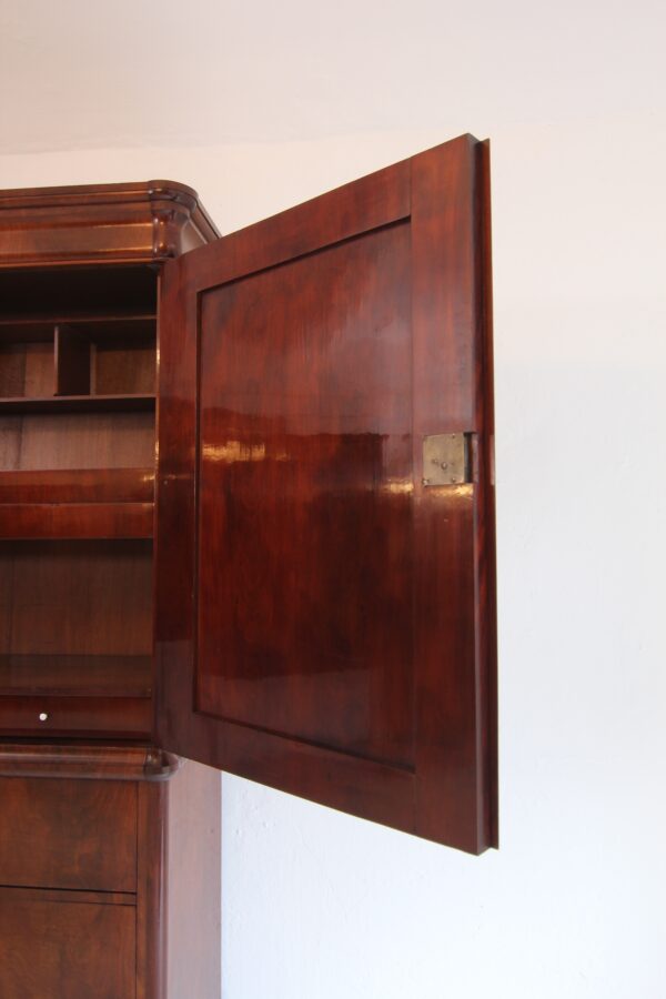 Biedermeier Mahagoni Kabinettschrank mit Sekretärklappe – Bild 6