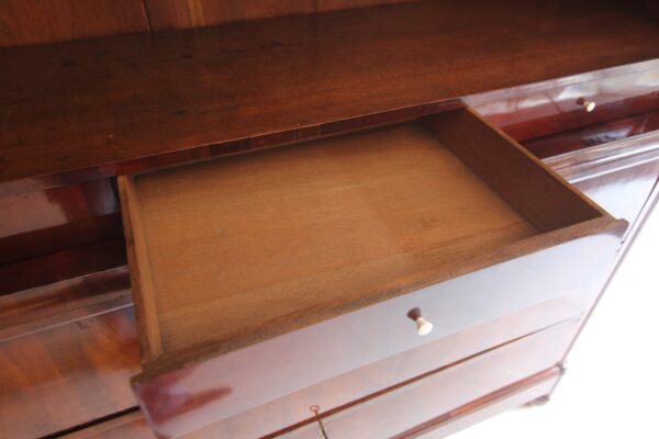 Biedermeier Mahagoni Kabinettschrank mit Sekretärklappe – Bild 14