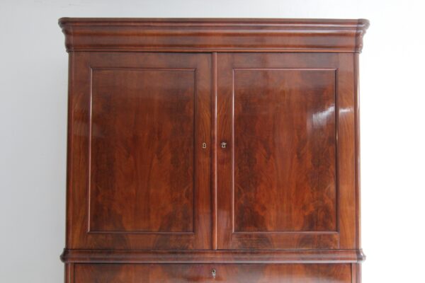 Biedermeier Mahagoni Kabinettschrank mit Sekretärklappe – Bild 16