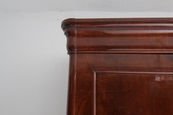 Biedermeier Mahagoni Kabinettschrank mit Sekretärklappe – Bild 22