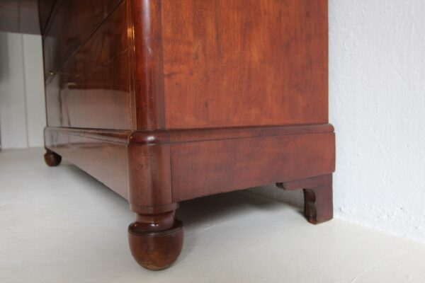 Biedermeier Mahagoni Kabinettschrank mit Sekretärklappe – Bild 50
